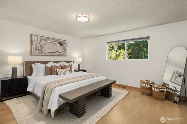 14658 204th Avenue SE, Renton, WA 98059