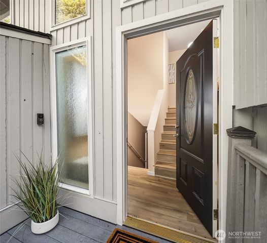 14658 204th Avenue SE, Renton, WA 98059