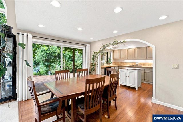 1902 Spicetree Ln SE, Salem, OR 97306