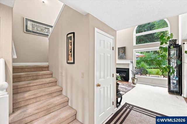 1902 Spicetree Ln SE, Salem, OR 97306