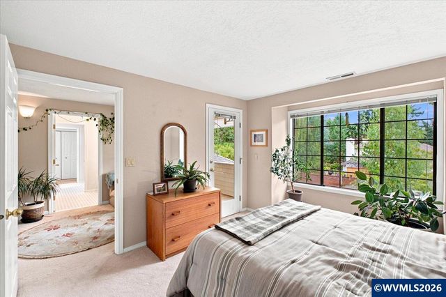 1902 Spicetree Ln SE, Salem, OR 97306