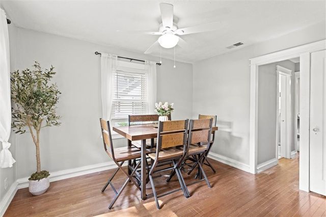 8242 Belleview Avenue, Kansas City, MO 64114