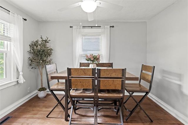 8242 Belleview Avenue, Kansas City, MO 64114