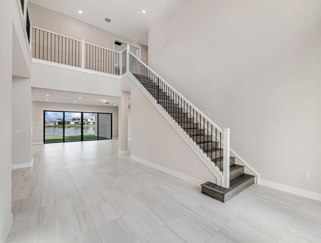 10028 Cloud View, Palm Beach Gardens, FL 33412