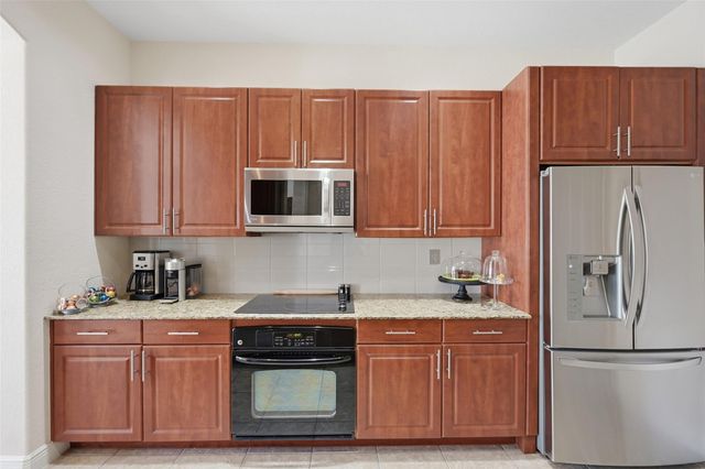 6982 Julia Gardens Drive, Coconut Creek, FL 33073