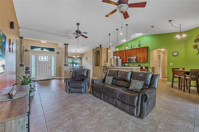 37 NARANJA ROAD, Debary, FL 32713