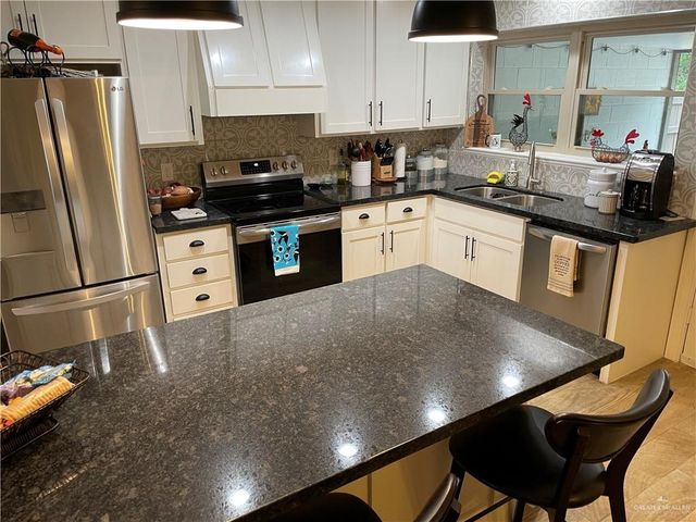 717 Griffin Parkway, Mission, TX 78572