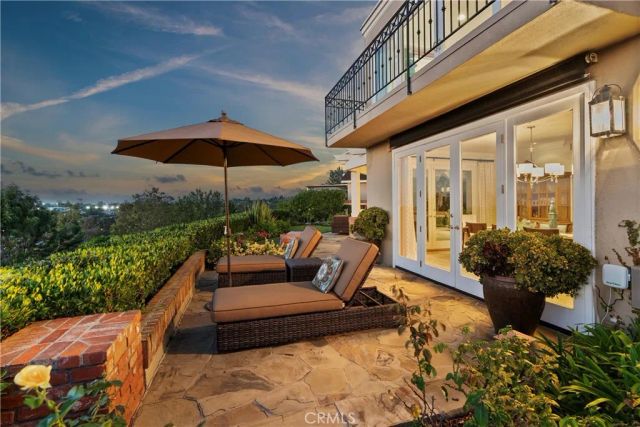 9 Rue Cannes, Newport Beach, CA 92660