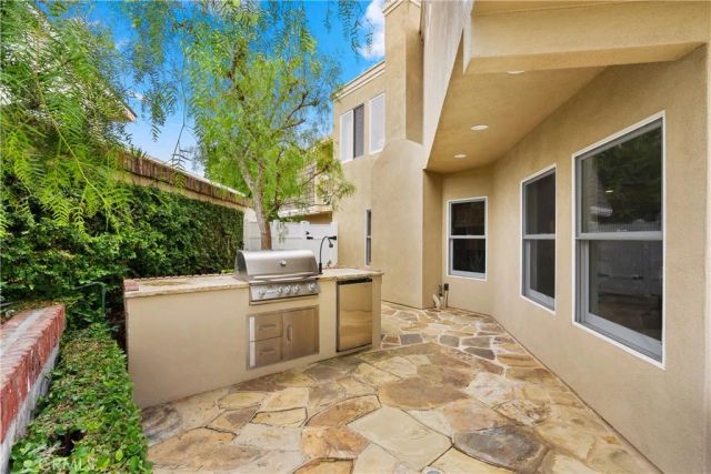 9 Rue Cannes, Newport Beach, CA 92660
