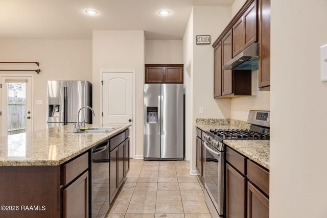 117 Gray Birch Loop, Youngsville, LA 70592