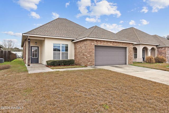 117 Gray Birch Loop, Youngsville, LA 70592