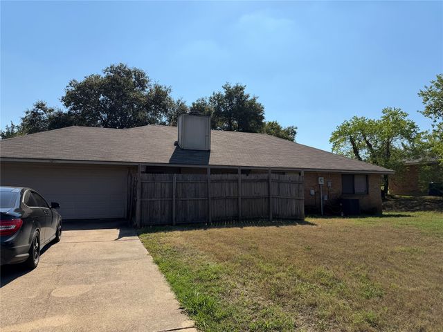 1129 Evergreen Circle, Desoto, TX 75115