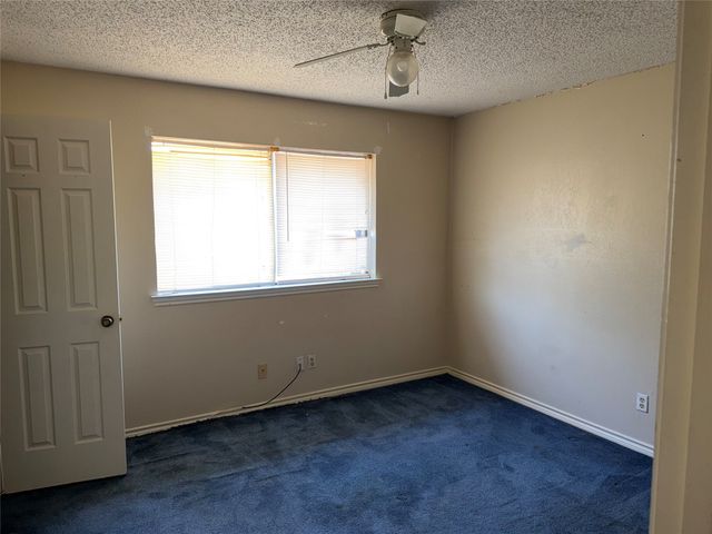 1129 Evergreen Circle, Desoto, TX 75115