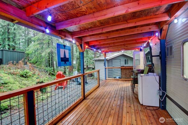 78 Goldrush Road, Deming, WA 98244