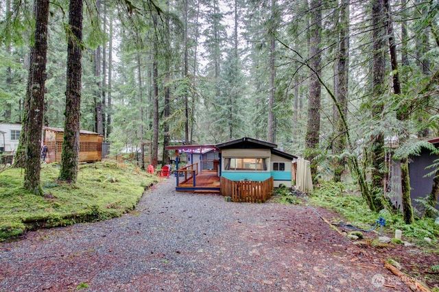 78 Goldrush Road, Deming, WA 98244