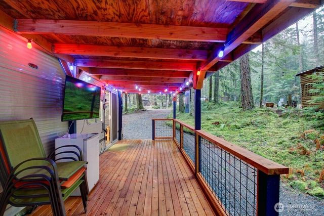 78 Goldrush Road, Deming, WA 98244