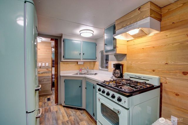 78 Goldrush Road, Deming, WA 98244