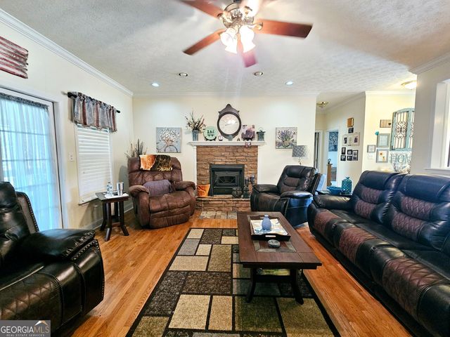 403 Holiday Road, Franklin, GA 30217