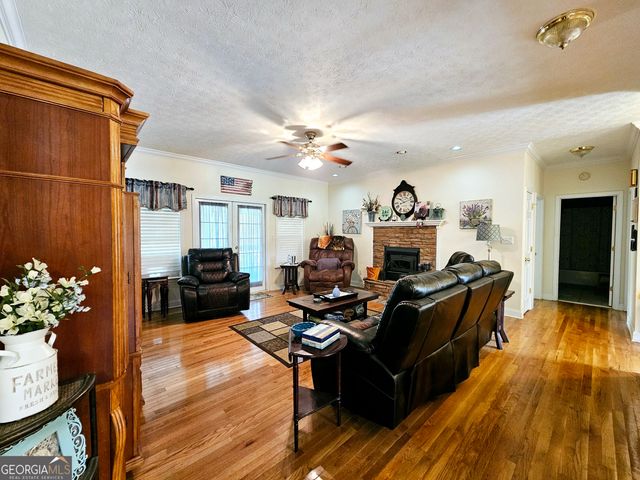 403 Holiday Road, Franklin, GA 30217