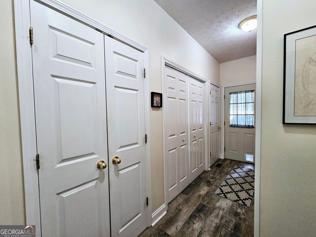 403 Holiday Road, Franklin, GA 30217