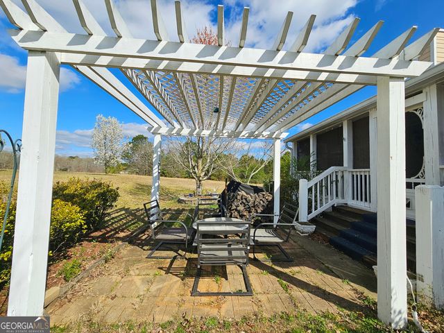 403 Holiday Road, Franklin, GA 30217