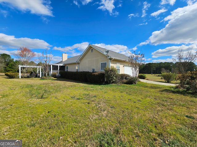 403 Holiday Road, Franklin, GA 30217