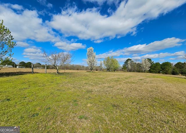 403 Holiday Road, Franklin, GA 30217
