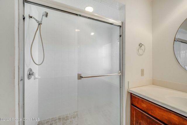 624 Cedar Side Circle NE, Palm Bay, FL 32905