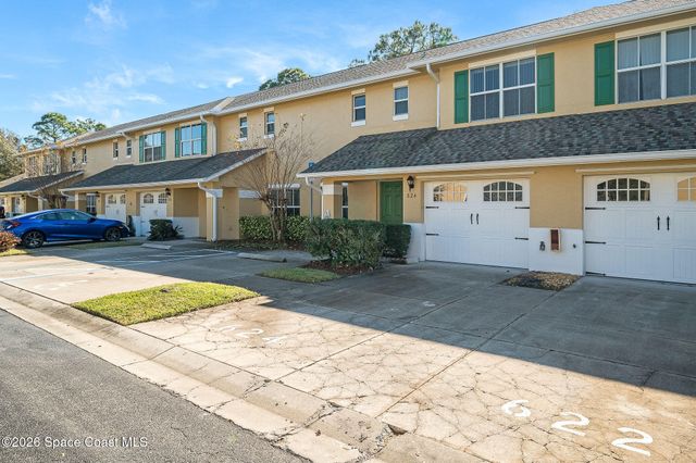 624 Cedar Side Circle NE, Palm Bay, FL 32905