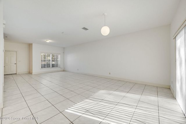 624 Cedar Side Circle NE, Palm Bay, FL 32905