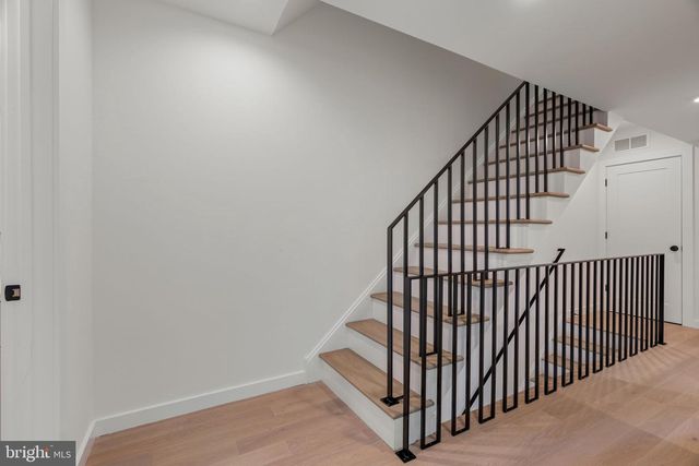 966 N 6TH ST, Philadelphia, PA 19123