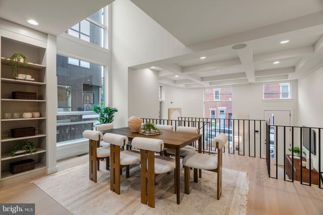 966 N 6TH ST, Philadelphia, PA 19123