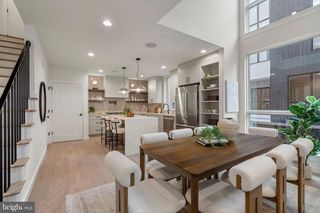 966 N 6TH ST, Philadelphia, PA 19123
