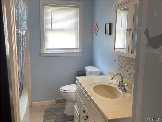 56 Gordon Avenue, West Seneca, NY 14224
