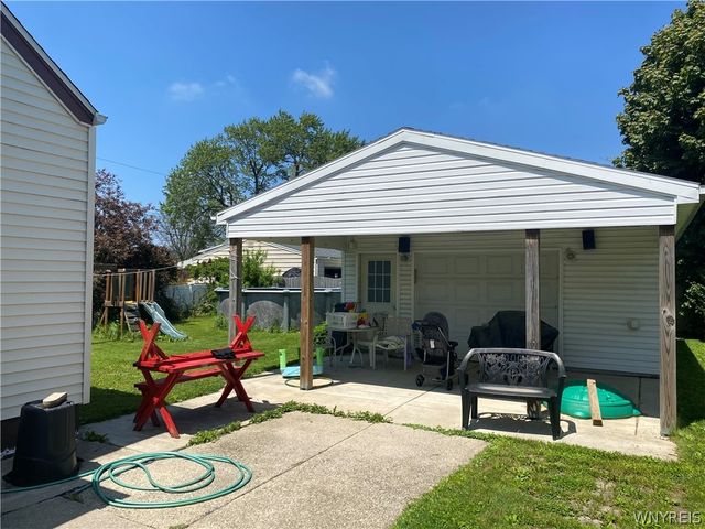 56 Gordon Avenue, West Seneca, NY 14224