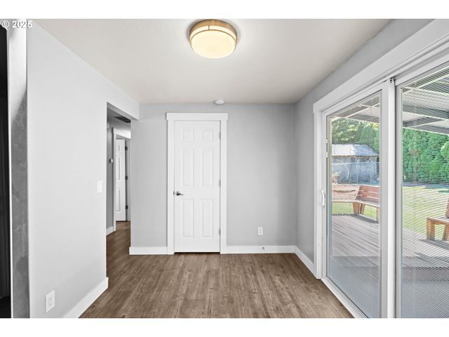 1401 Nw 102ND St, Vancouver, WA 98685
