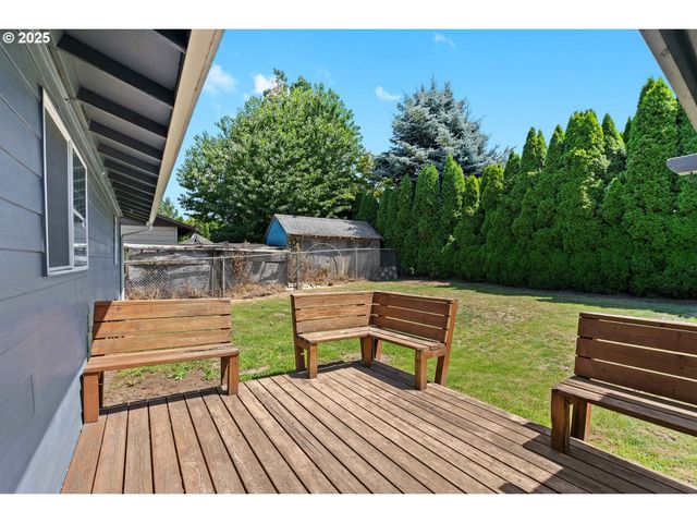 1401 Nw 102ND St, Vancouver, WA 98685