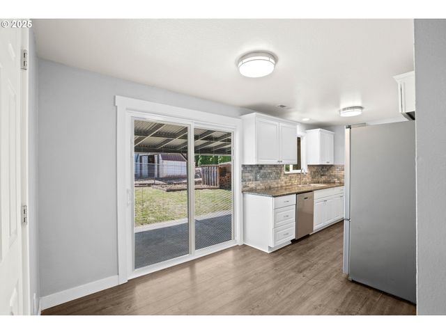 1401 Nw 102ND St, Vancouver, WA 98685