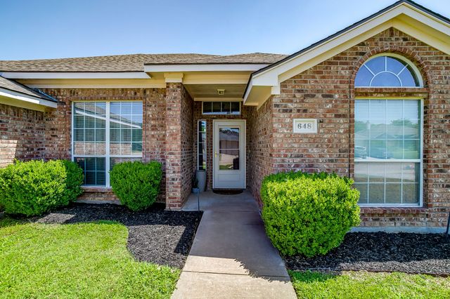 648 Ridgehill Drive, Burleson, TX 76028