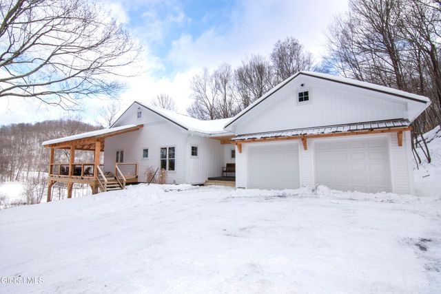 360-372 Beattie Hollow Road, Salem, NY 12865