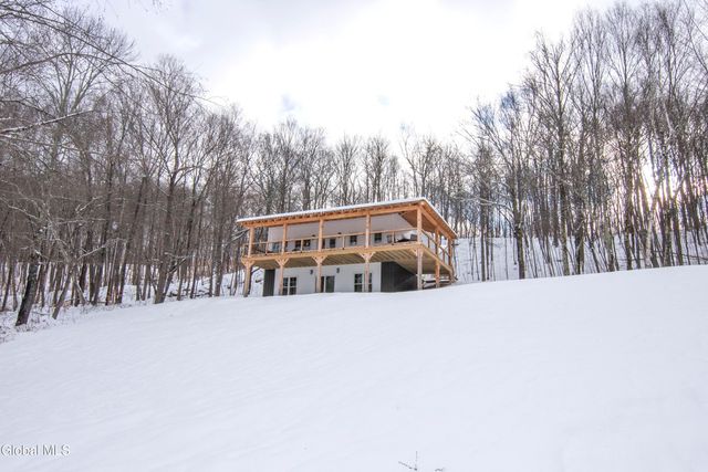 360-372 Beattie Hollow Road, Salem, NY 12865