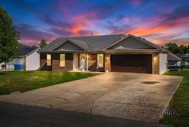 1034 Rueland Drive, Lawrenceburg, KY 40342