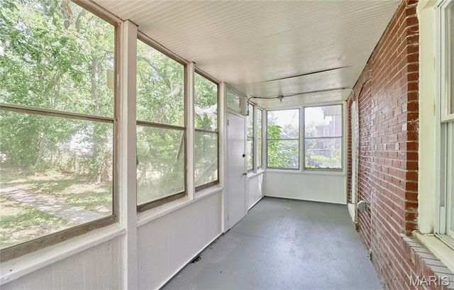 6525 Bartmer, University City, MO 63130