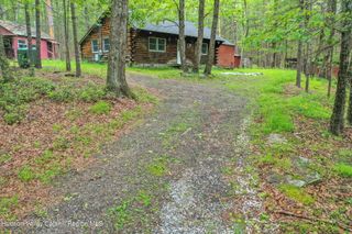 61 Oxbow Road, Kerhonkson, NY 12446