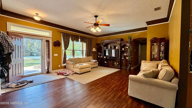 6535 WOODLAWN Road, Macclenny, FL 32063