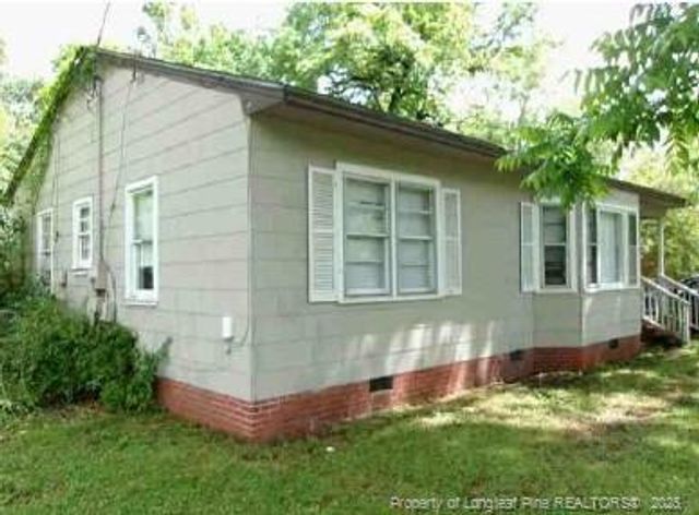 5106 Banyan Road, Fayetteville, NC 28304