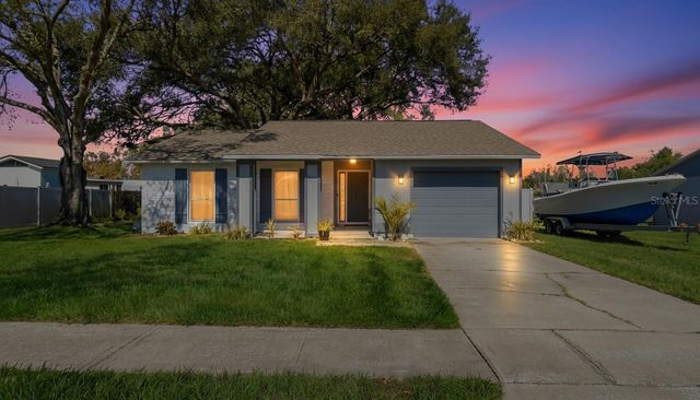 404 KING LOUIS COURT, Seffner, FL 33584