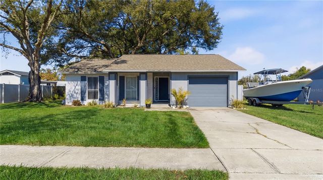 404 KING LOUIS COURT, Seffner, FL 33584