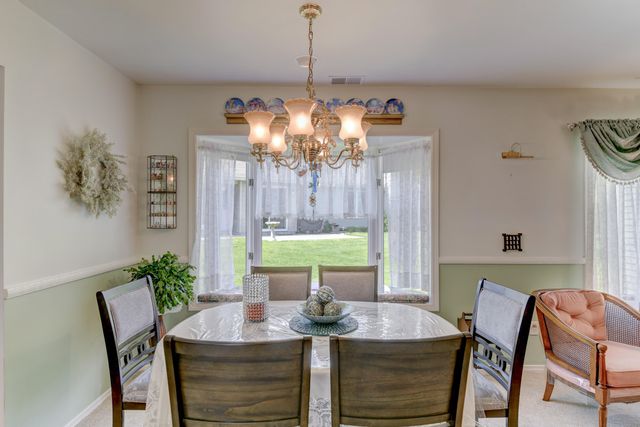 2242 Deerpath Drive W, Schererville, IN 46375