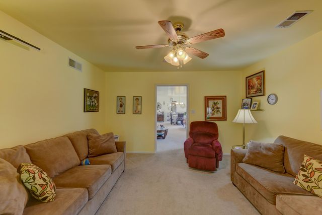 2242 Deerpath Drive W, Schererville, IN 46375